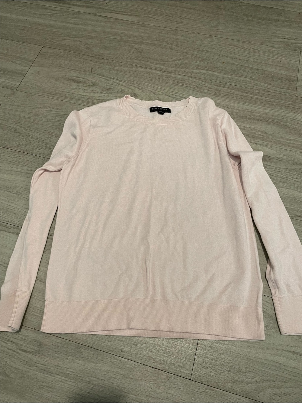 Banana Republic Pale Pink Crewneck Sweater